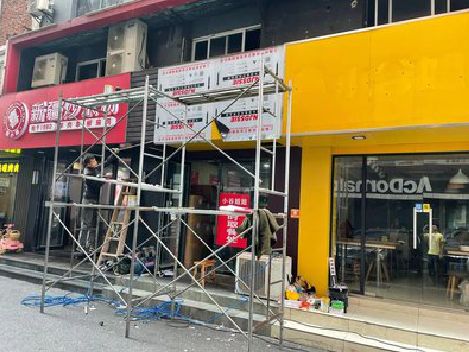 桐柏制作广告招牌如何避免它发黄？